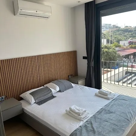 בית נופש Koyunbaba Da Havuzlu Ev