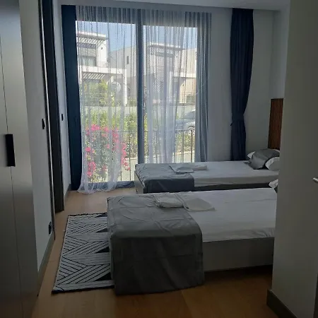 Tatil Evi Koyunbaba Da Havuzlu Ev